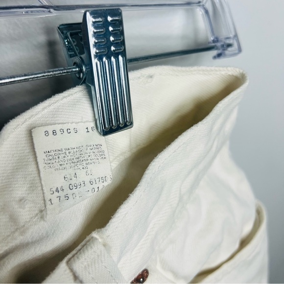 Vintage 0993 Levi’s 17501-0123 “Bermuda” Cut Jeans 9M - Picture 6 of 10